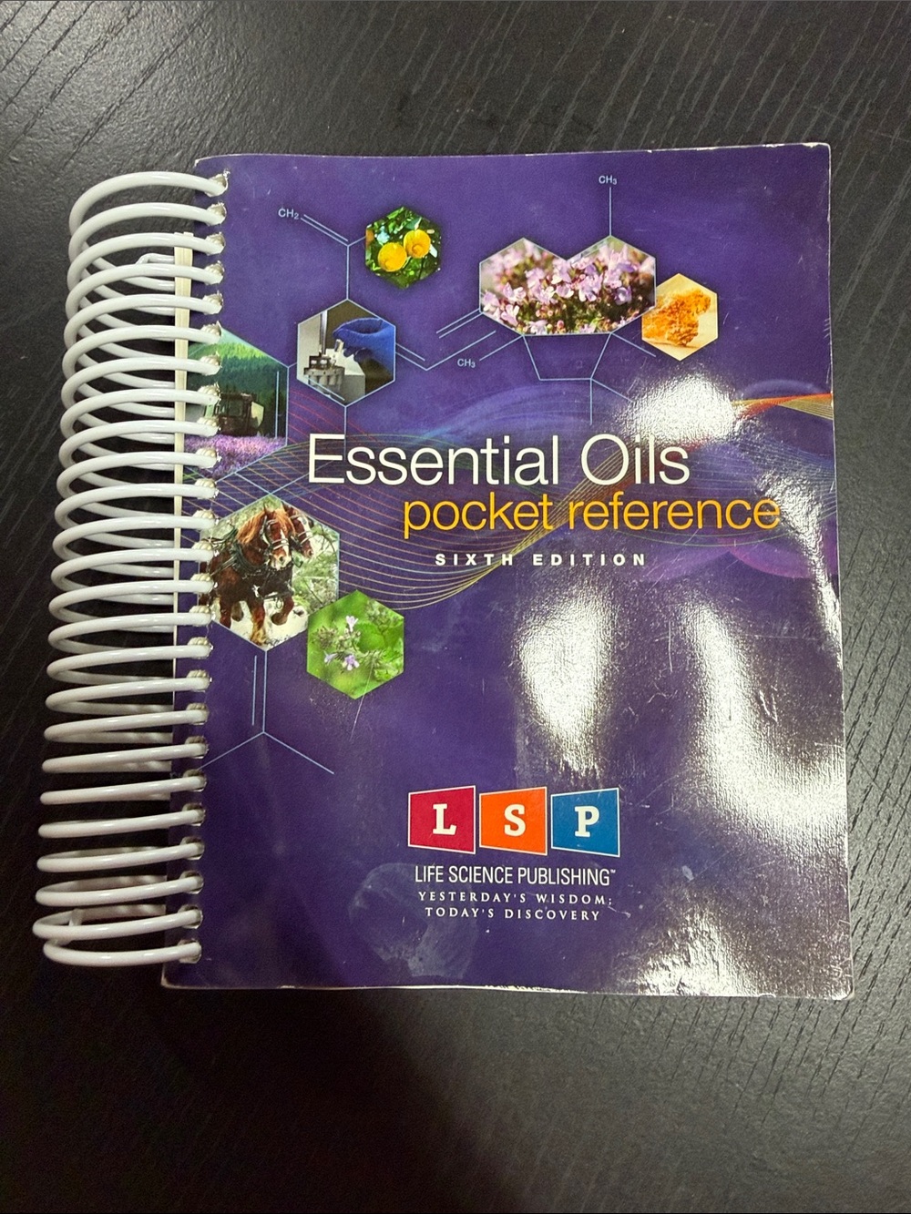 Essential Oils Pocket Reference  Guide